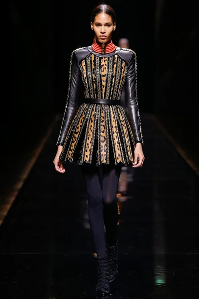 Look 29